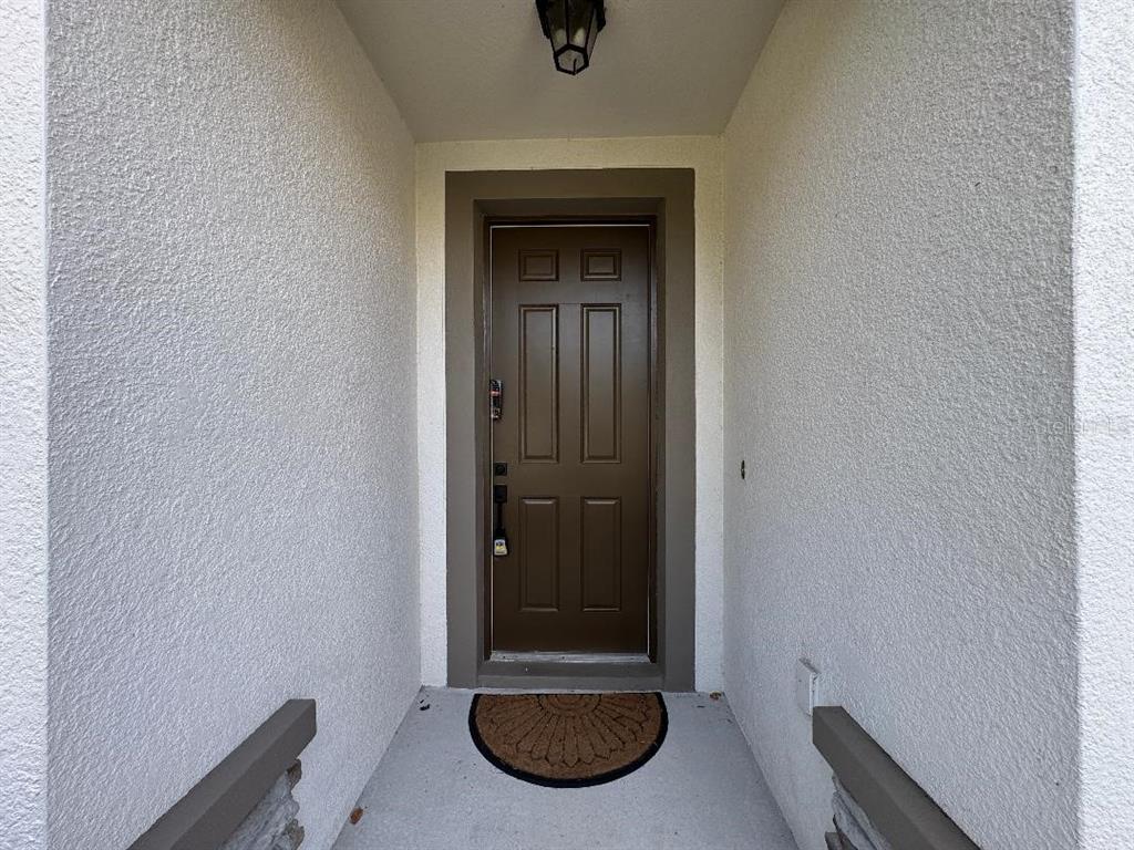 12377 Streambed Drive Riverview, FL 33579 - Photo 4 of 37