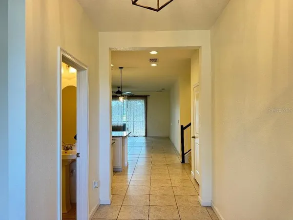 $2,950 | 12377 Streambed Drive, Riverview, FL 33579