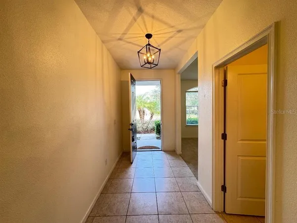 $2,950 | 12377 Streambed Drive, Riverview, FL 33579