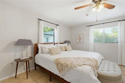 $589,000 | 831 Highland Street, Sarasota, FL 34234