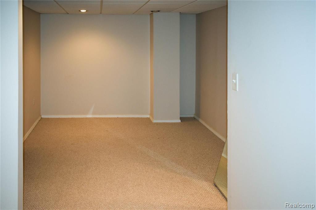 161 Coolidge Road Birmingham, MI 48009 - Photo 18 of 24