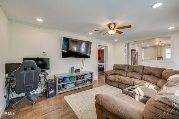 $277,000 | 2706 Gray Street, Johnson City, TN 37604