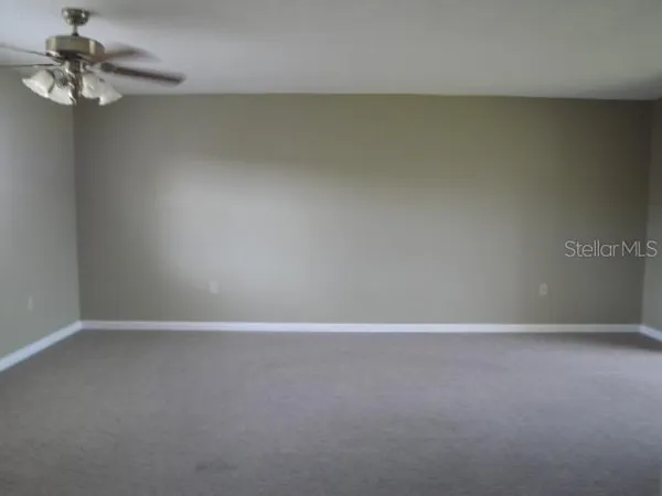 $1,395 | 7701 Starkey Road, Unit 622, Seminole, FL 33777