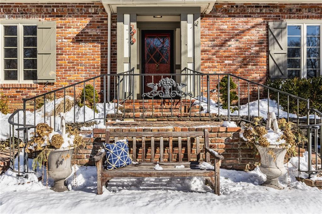 7979 Fox Run Road Indianapolis, IN 46278 - Photo 2 of 60 Gallery Image 2