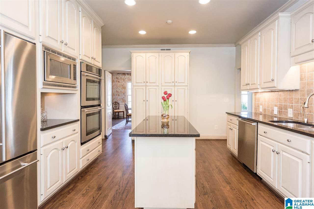 3301 Overcrest Road Birmingham, AL 35223 - Photo 11 of 50