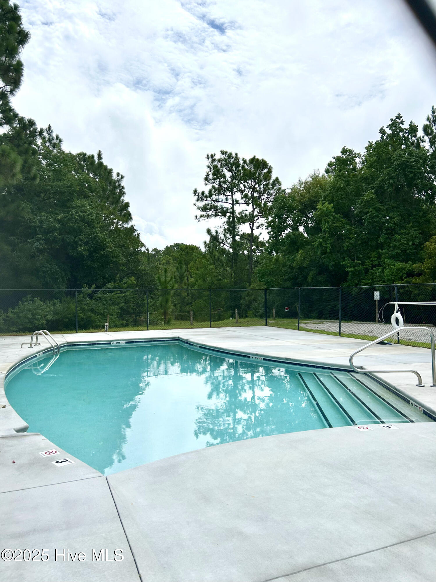 4004 Winds Ridge Drive Wilmington, NC 28409 - Photo 34 of 41 Windsridgepool