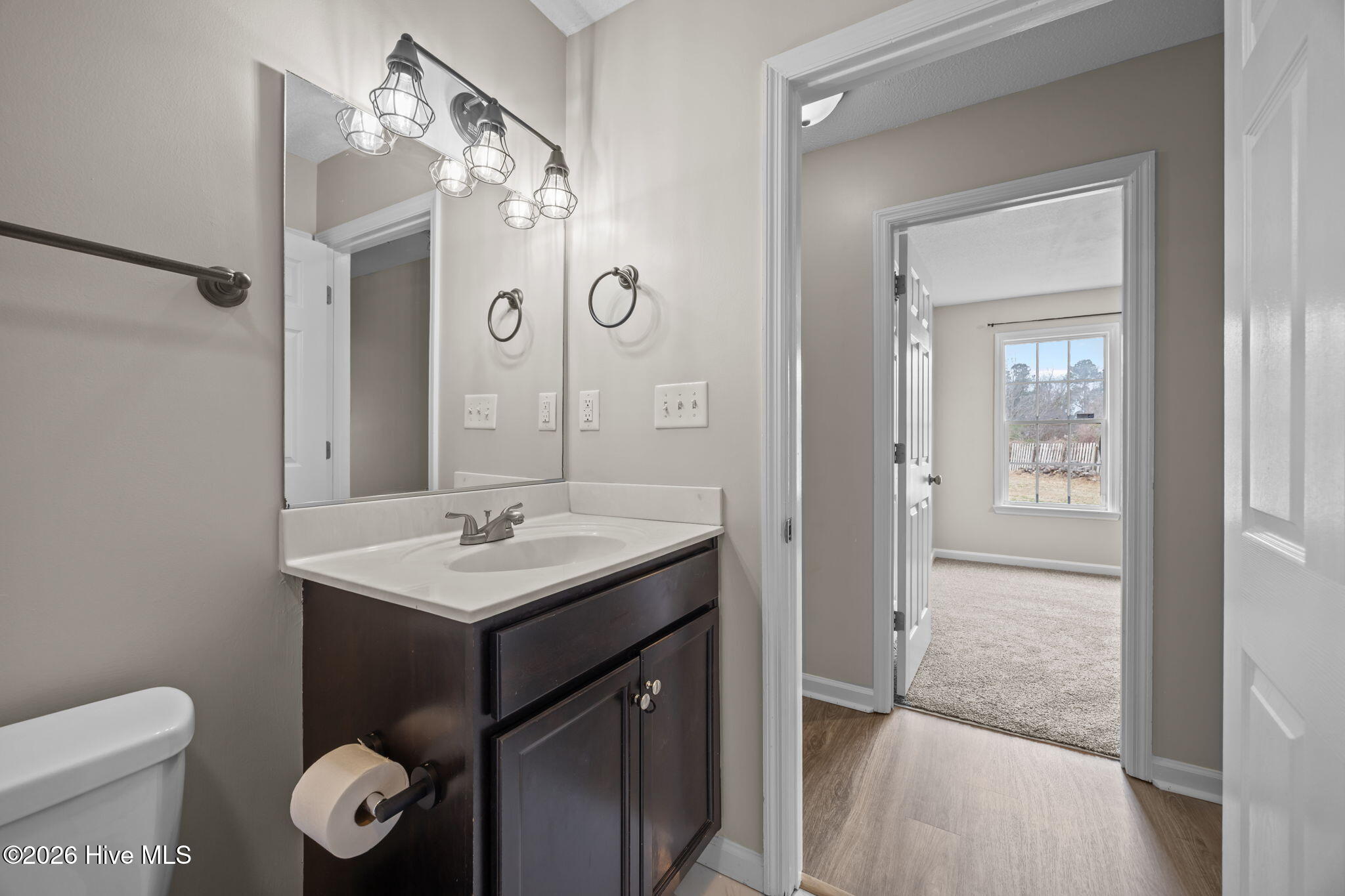 424 Boysenberry Lane Hubert, NC 28539 - Photo 12 of 49 12-web-or-mls-424 Boysenberry Ln. 21