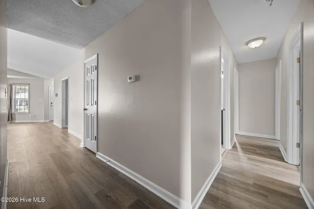 $275,000 | 424 Boysenberry Lane, Hubert, NC 28539