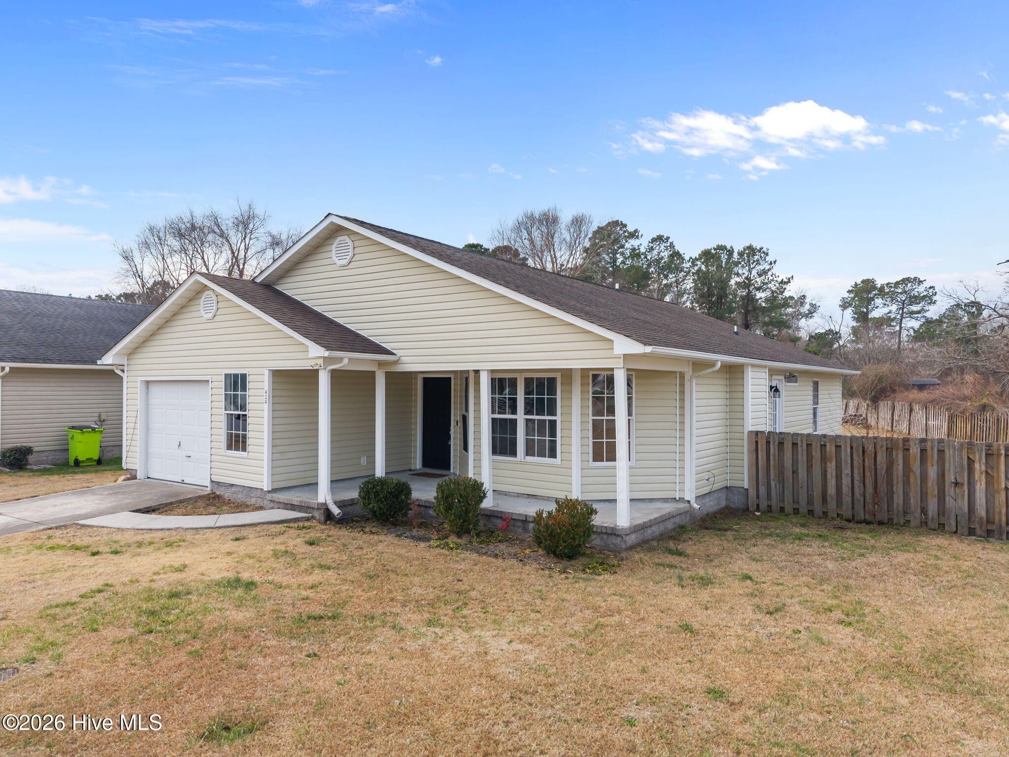 424 Boysenberry Lane Hubert, NC 28539 - Photo 3 of 49 3-web-or-mls-424 Boysenberry Ln. 74