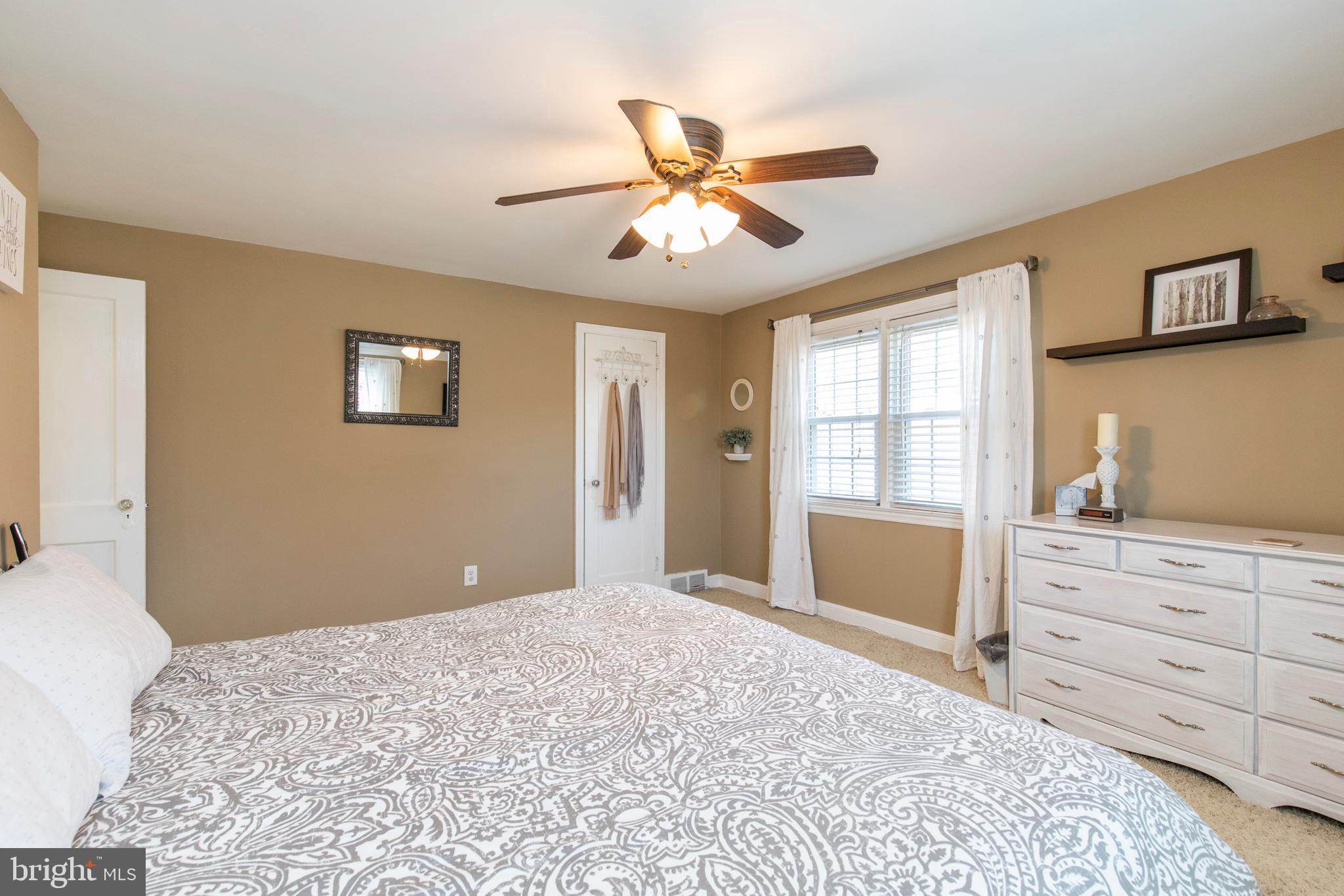 122 Brentwood Road Havertown, PA 19083 - Photo 14 of 31 Master Bedroom with walk-in closet