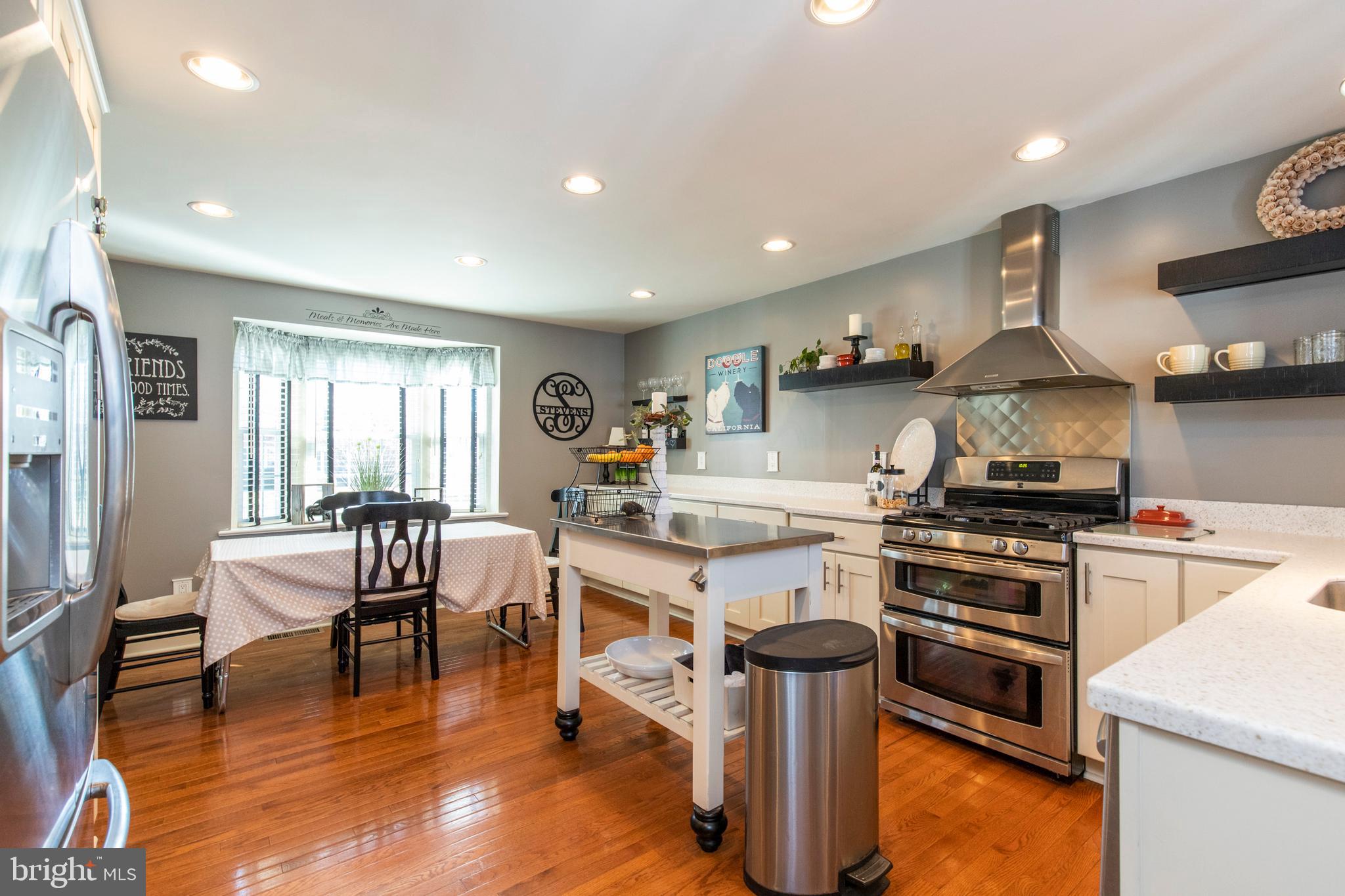122 Brentwood Road Havertown, PA 19083 - Photo 5 of 31 newer Kitchen