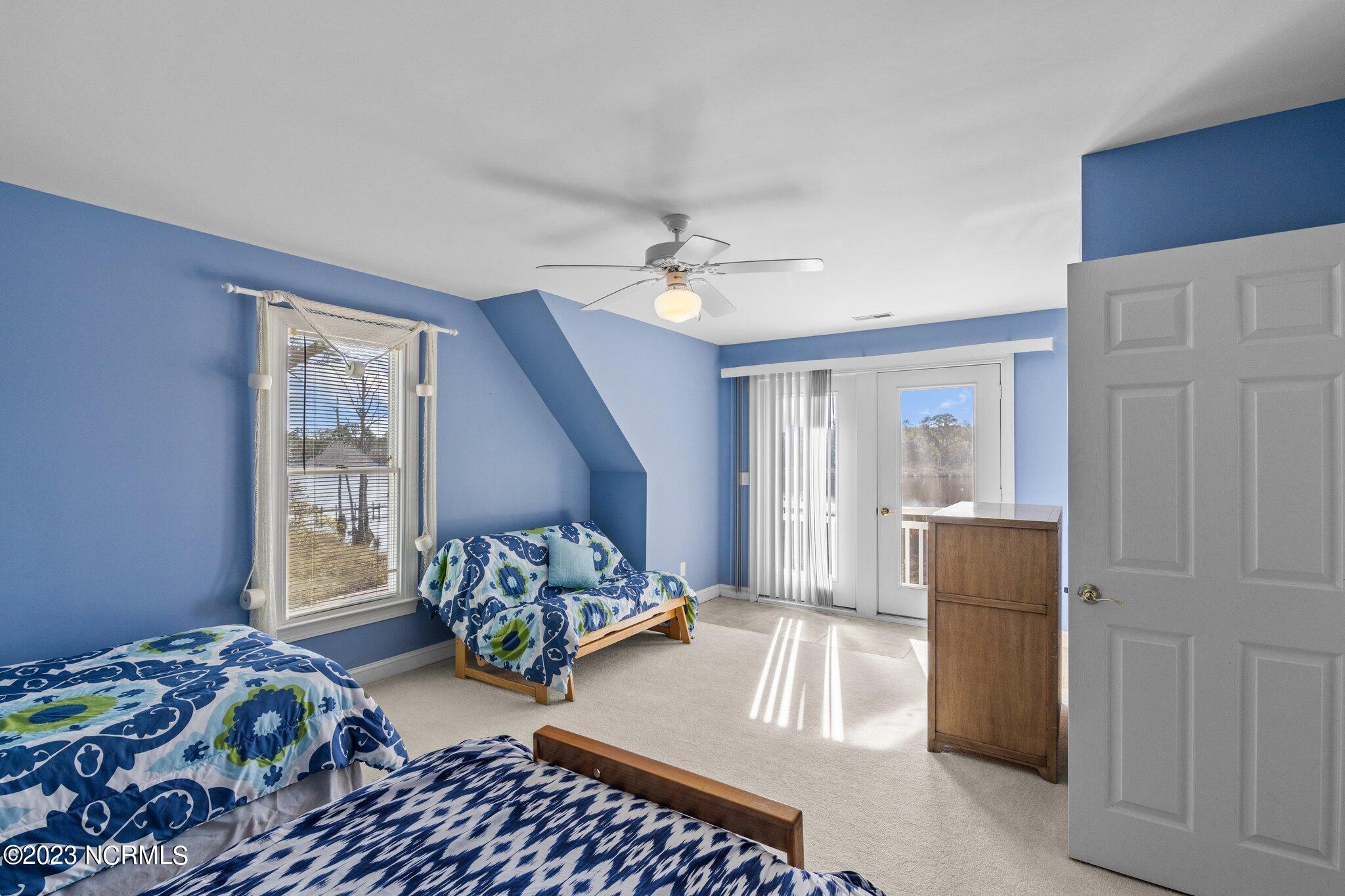 5300 Trade Winds Road New Bern, NC 28560 - Photo 43 of 80 46-web-or-mls-2I3A0090