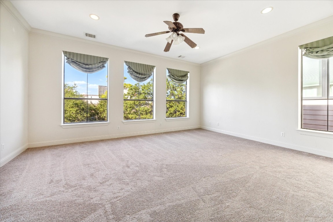 1231 West Pierce Street Houston, TX 77019 - Photo 25 of 33 a view of an empty room with a window