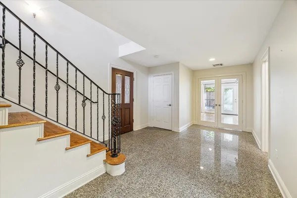 $4,350 | 1231 West Pierce Street, Houston, TX 77019