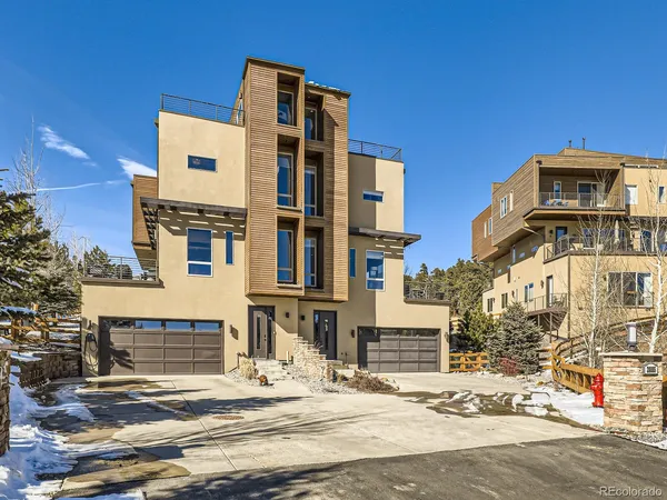 $925,000 | 28665 Tepees Way, Evergreen, CO 80439