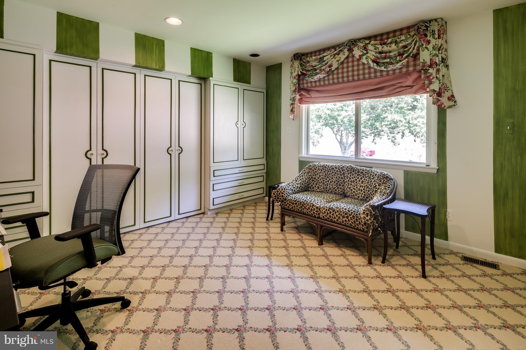 7219 Denberg Road Baltimore, MD 21209 - Photo 15 of 30 Bedroom (Master)
