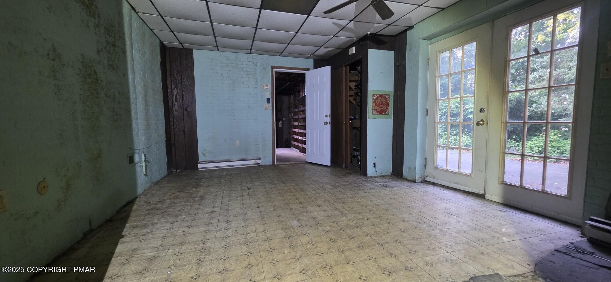 1829 South Webster Avenue Scranton, PA 18505 - Photo 38 of 40 a view of entryway