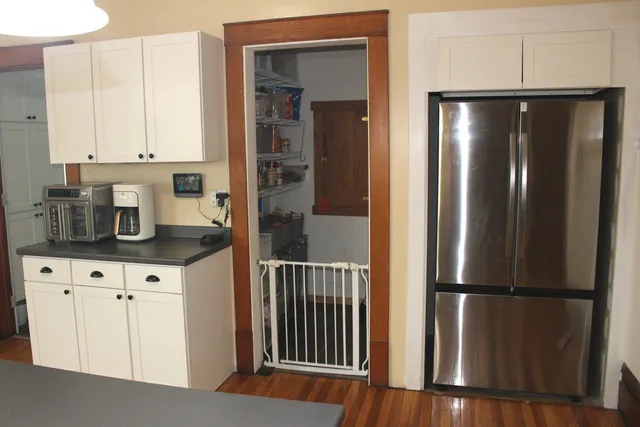 $239,900 | 411 West Main Street, Clinton, IL 61727