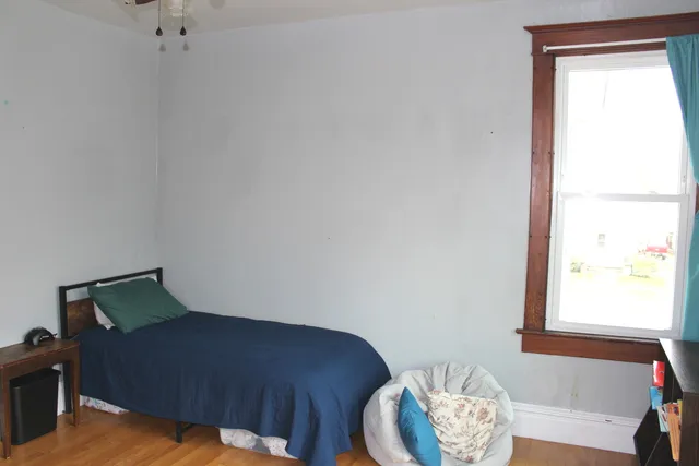 $239,900 | 411 West Main Street, Clinton, IL 61727