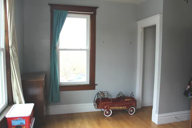 $239,900 | 411 West Main Street, Clinton, IL 61727