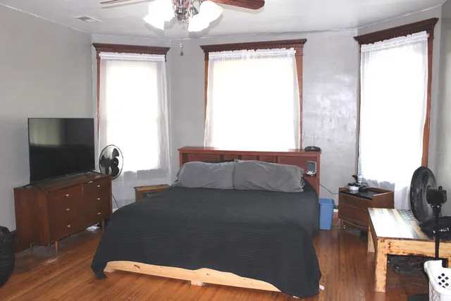 $239,900 | 411 West Main Street, Clinton, IL 61727