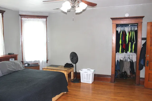 $239,900 | 411 West Main Street, Clinton, IL 61727