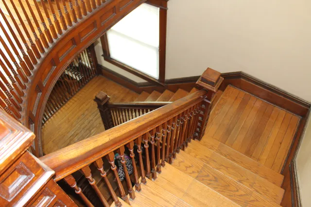 $239,900 | 411 West Main Street, Clinton, IL 61727