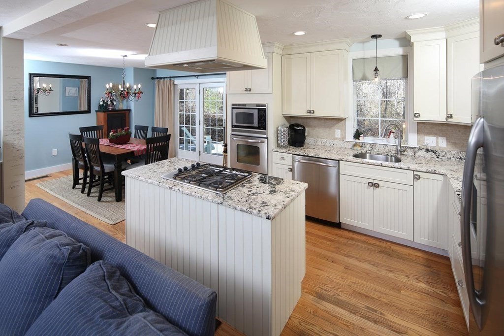 74 Lookout Point Road Plymouth, MA 02360 - Photo 11 of 41 Gallery Image 11