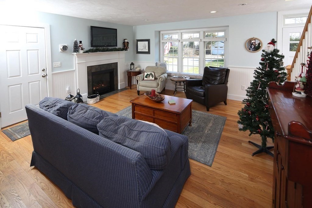 74 Lookout Point Road Plymouth, MA 02360 - Photo 20 of 41 Gallery Image 20