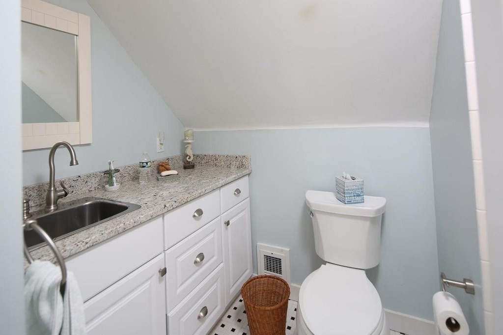 74 Lookout Point Road Plymouth, MA 02360 - Photo 32 of 41 Gallery Image 32