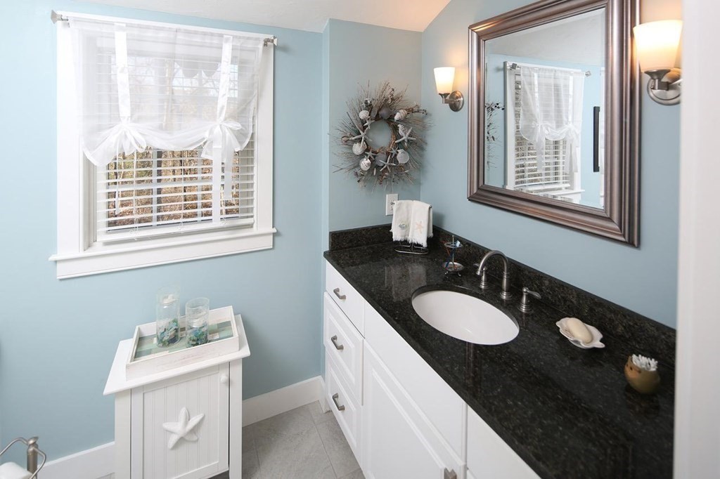 74 Lookout Point Road Plymouth, MA 02360 - Photo 36 of 41 Gallery Image 36