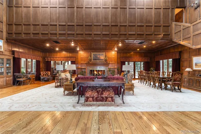 a living room with lots of furniture and a fountain