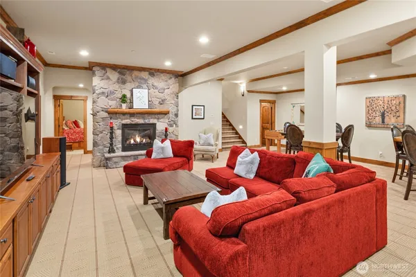 $2,995,000 | 431 Equinox Drive, Cle Elum, WA 98922