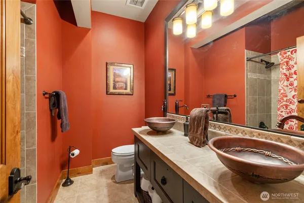 $2,995,000 | 431 Equinox Drive, Cle Elum, WA 98922