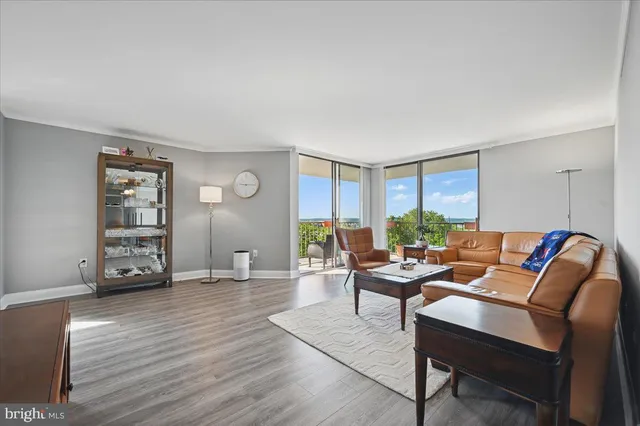 $2,395 | 666 West Germantown Pike, Unit 2613, Plymouth Meeting, PA 19462