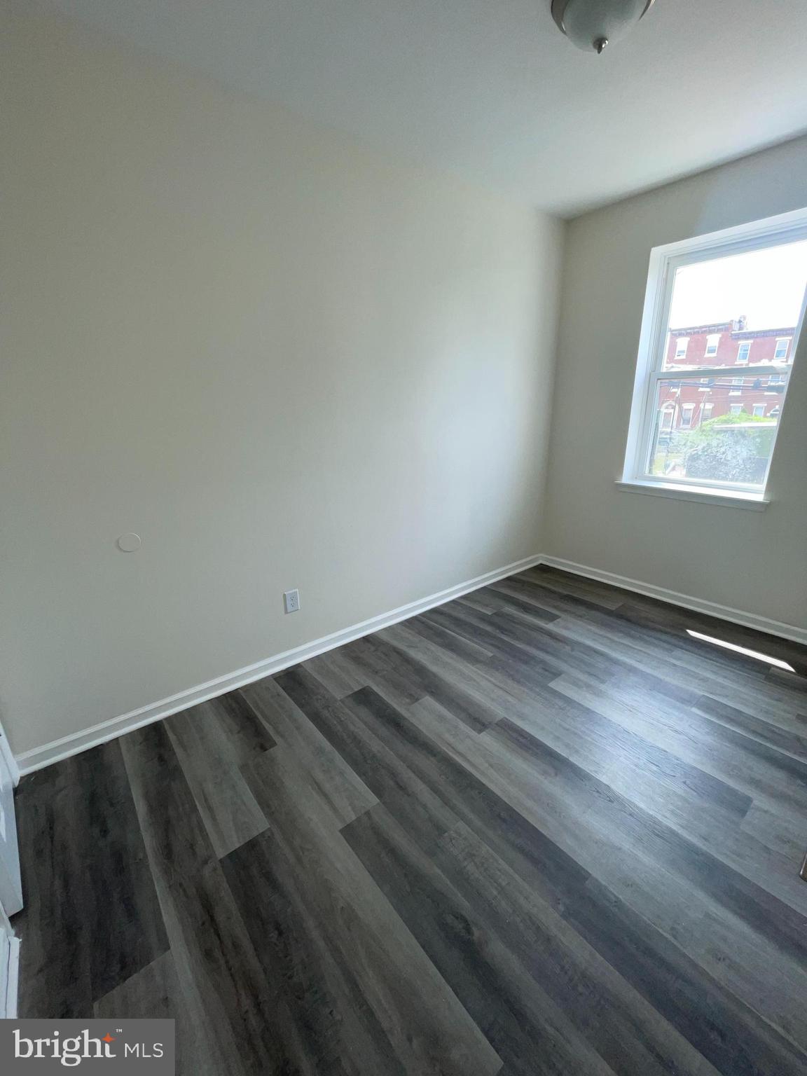 2519 Mutter Street Philadelphia, PA 19133 - Photo 4 of 12