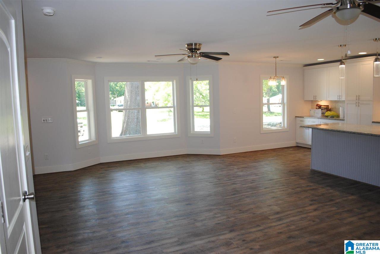 134 Darryl Street Jemison, AL 35085 - Photo 7 of 11