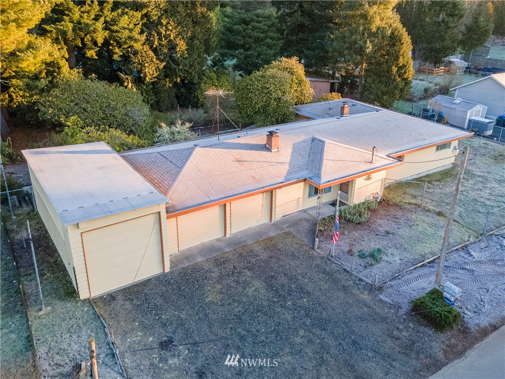 4927 Southeast Foss Road Port Orchard, WA 98366 - Photo 1 of 34 Gallery Image 1