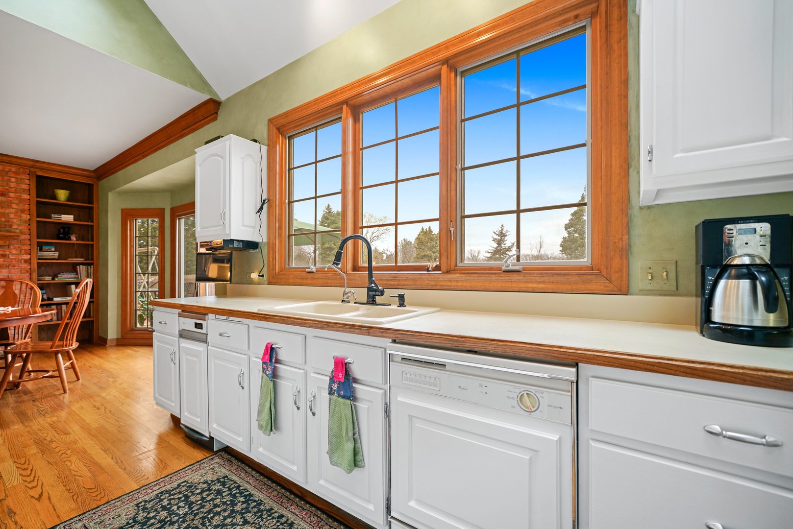 26588 Leon Drive Tower Lakes, IL 60010 - Photo 14 of 60