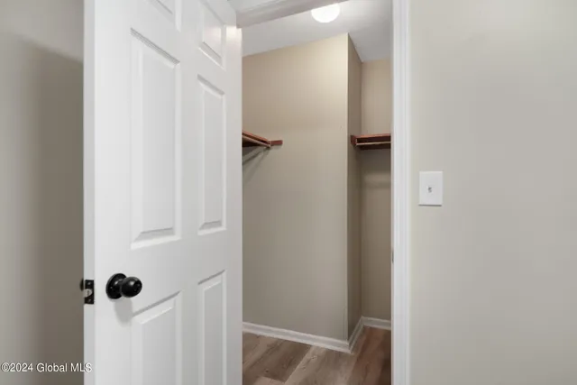 $2,200 | 3 Terry Court, Unit B, Colonie, NY 12205