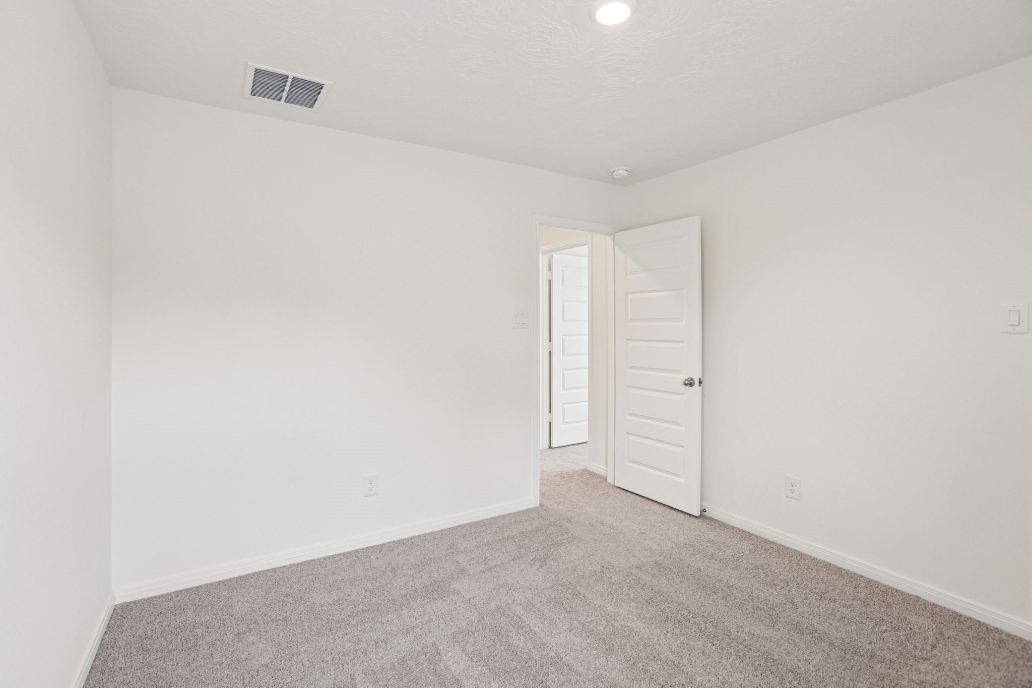 3530 Dryer Park Drive Spring, TX 77373 - Photo 36 of 48 Looking out to hallway.