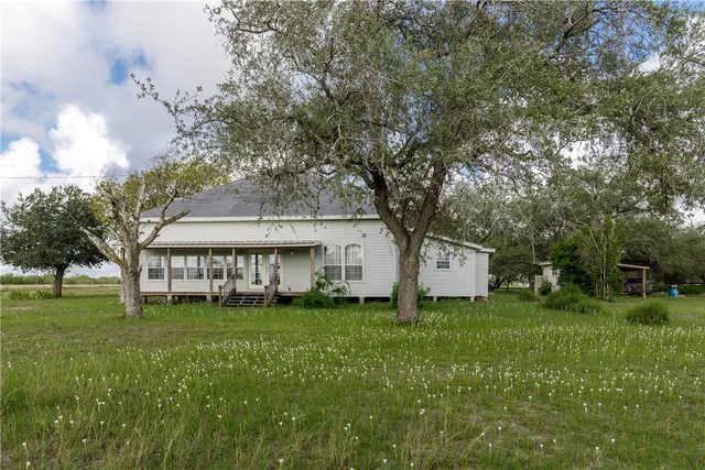 $325,000 | 23728 Fm 3024, Mathis, TX 78368