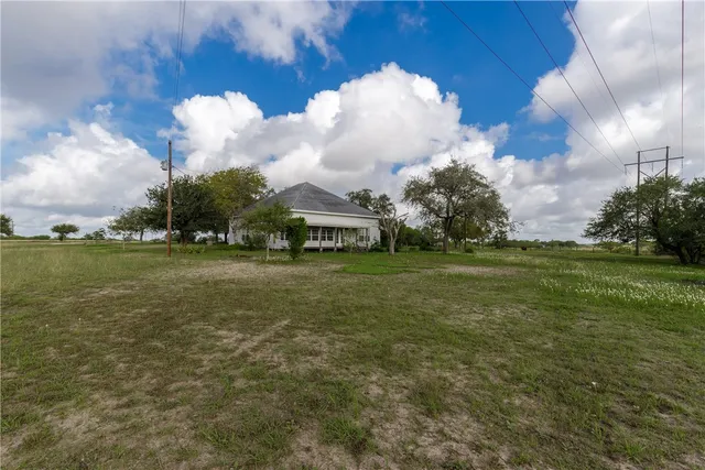 $325,000 | 23728 Fm 3024, Mathis, TX 78368
