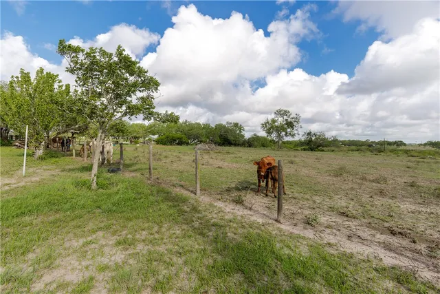 $325,000 | 23728 Fm 3024, Mathis, TX 78368