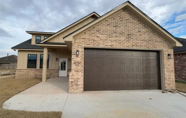 $284,900 | 5650 Essie Lane, Beaumont, TX 77713