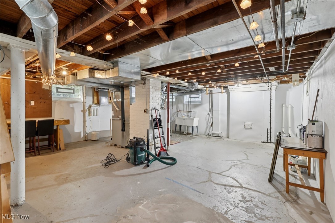 2482 Princeton Road Cleveland, OH 44118 - Photo 27 of 32 Basement with waterproofing