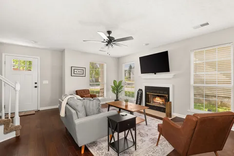 $424,900 | 705 Sweetwater Circle, Hermitage, TN 37076