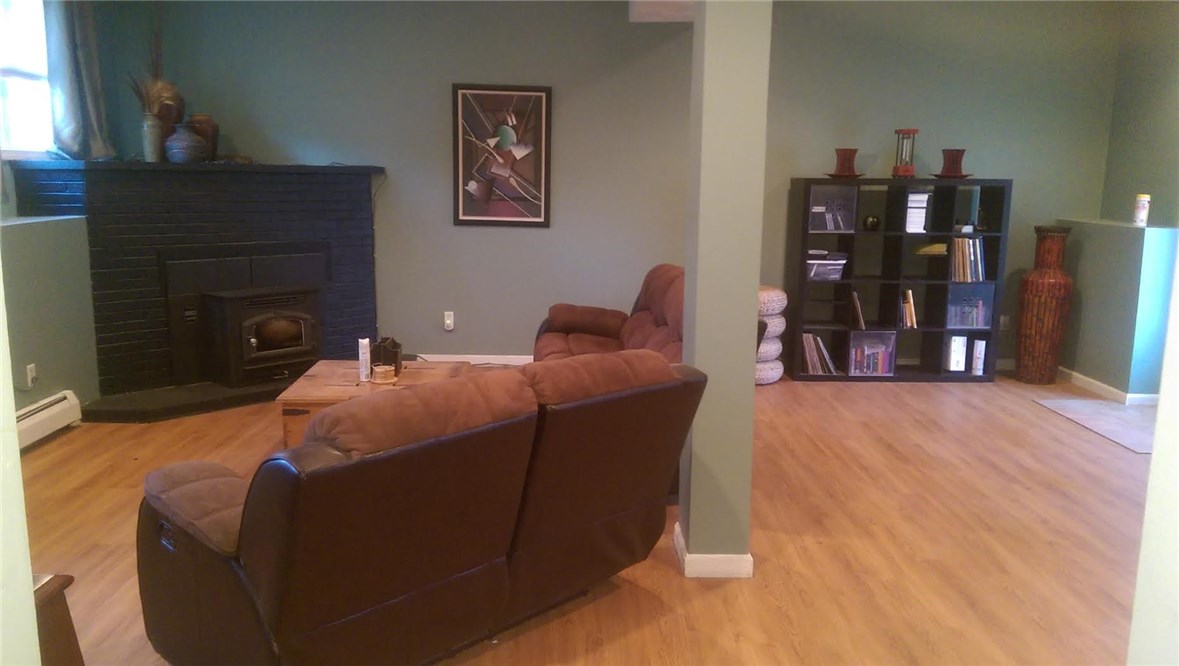 880 Whaley Hollow Road Coventry, RI 02816 - Photo 32 of 40