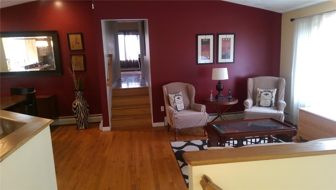 880 Whaley Hollow Road Coventry, RI 02816 - Photo 5 of 40
