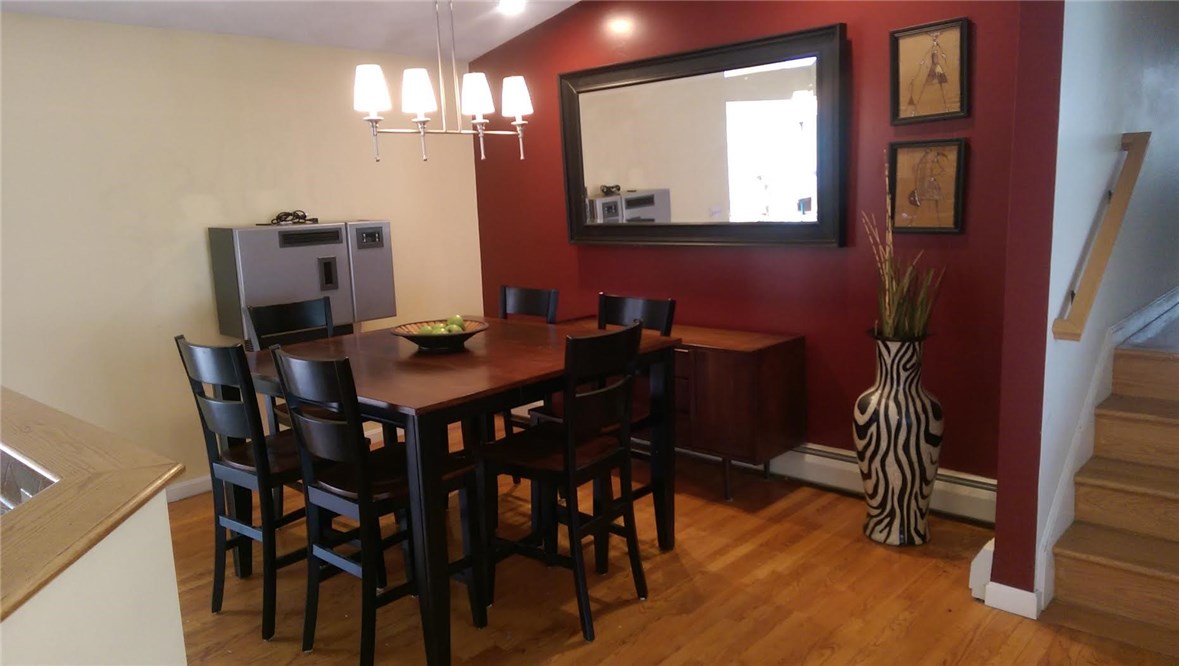 880 Whaley Hollow Road Coventry, RI 02816 - Photo 6 of 40